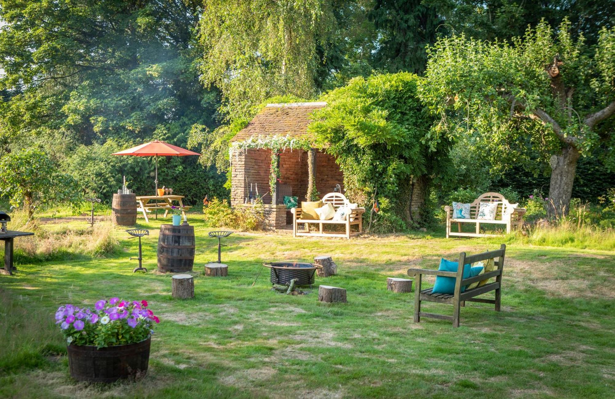 Stargazer Glamping Uk The Mahal 8 People Hotel Ross-on-Wye Luaran gambar
